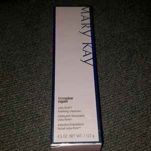 New foaming cleanser